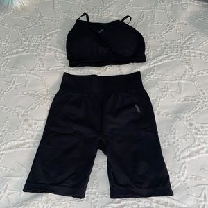Gymshark Flex Strappy Sports Bra and Cycling Short Set